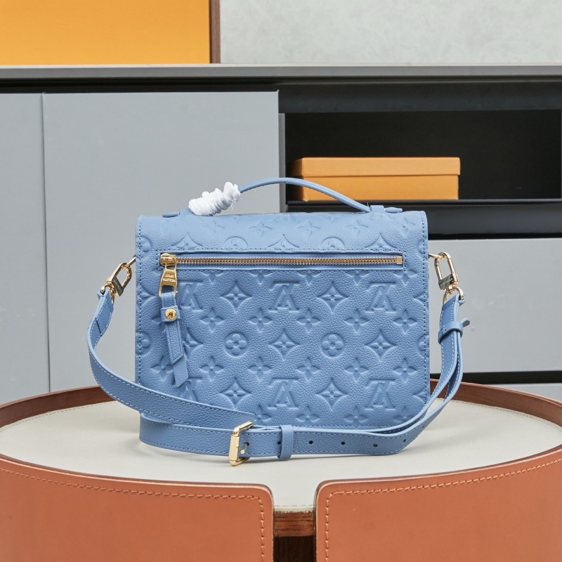 LV Pochette Métis Handbag