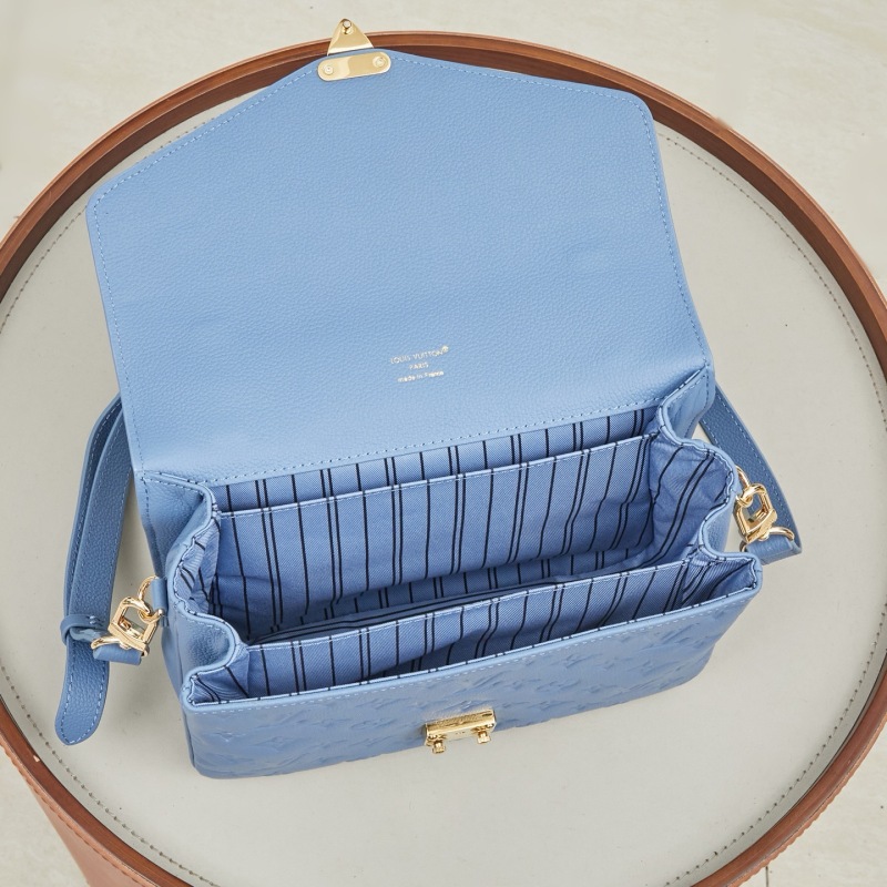 LV Pochette Métis Handbag