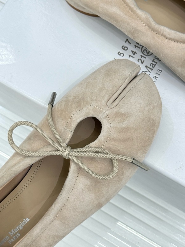 Maison Margiela Split toe Mary Jane shoes