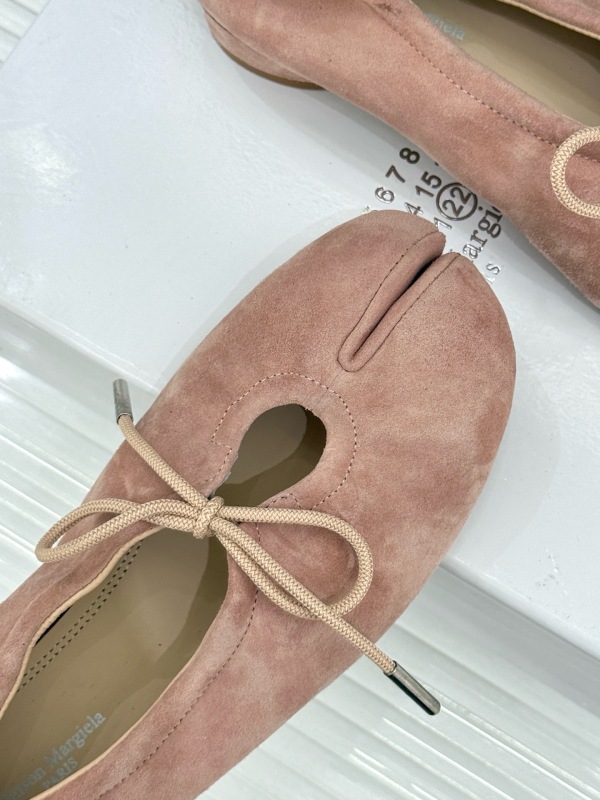 Maison Margiela Split toe Mary Jane shoes