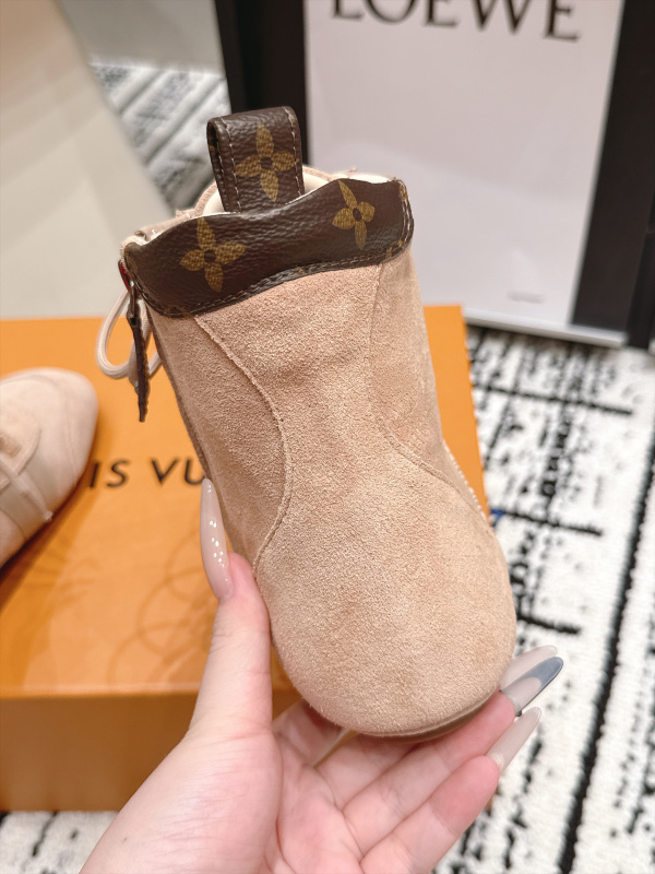 LV Sneakers