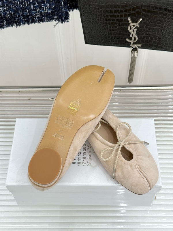 Maison Margiela Split toe Mary Jane shoes