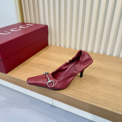 GUCCI Women's Vittoria pump with elastic