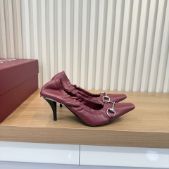 GUCCI Women's Vittoria pump with elastic