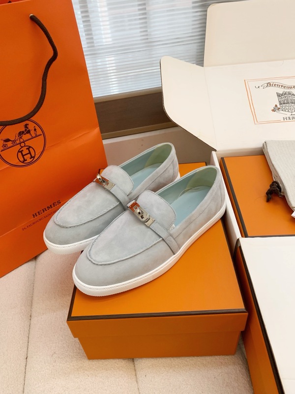 HERMES Low Loafer