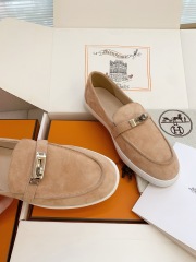 HERMES Low Loafer
