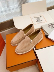HERMES Low Loafer