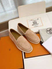 HERMES Low Loafer