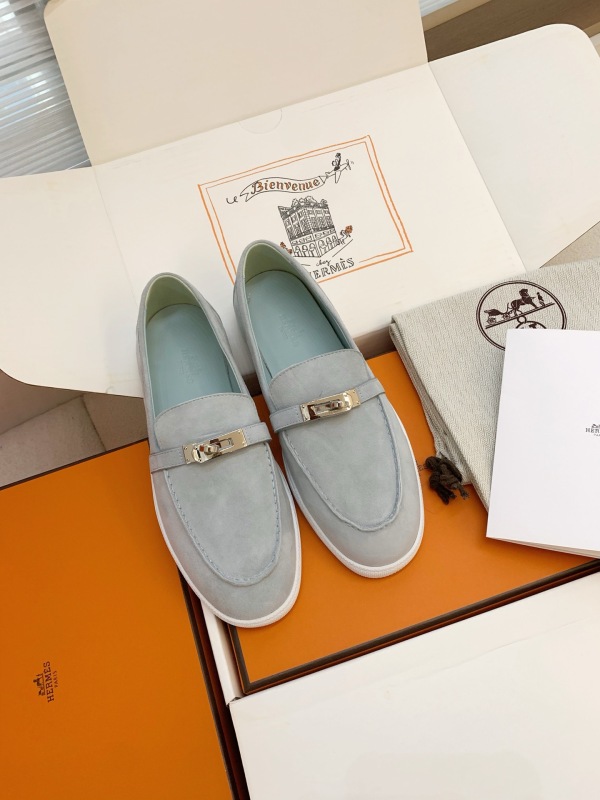 HERMES Low Loafer