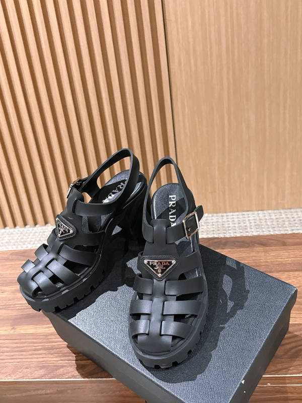 PRADA Weaving Roman Thick soled Sandals (9cm)