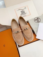 HERMES Low Loafer