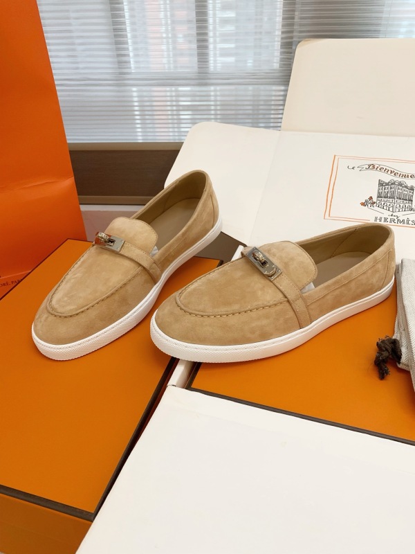 HERMES Low Loafer