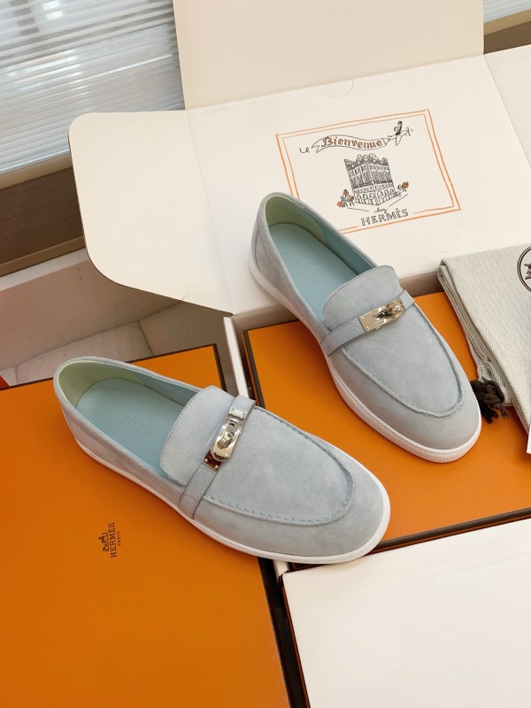 HERMES Low Loafer