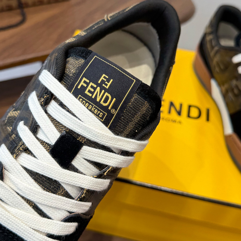 Fendi Men's and Women's Casual Sneakers