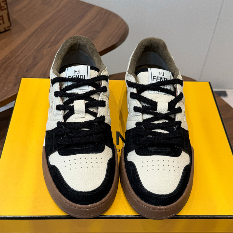 Fendi Casual Sneakers