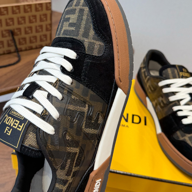 Fendi Men's and Women's Casual Sneakers