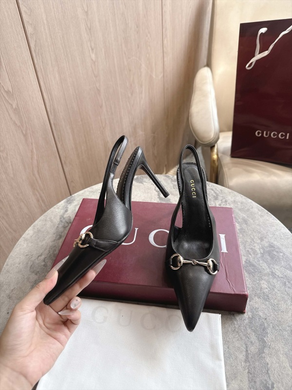 GUCCI Women's Donna slingback pump (8cm)