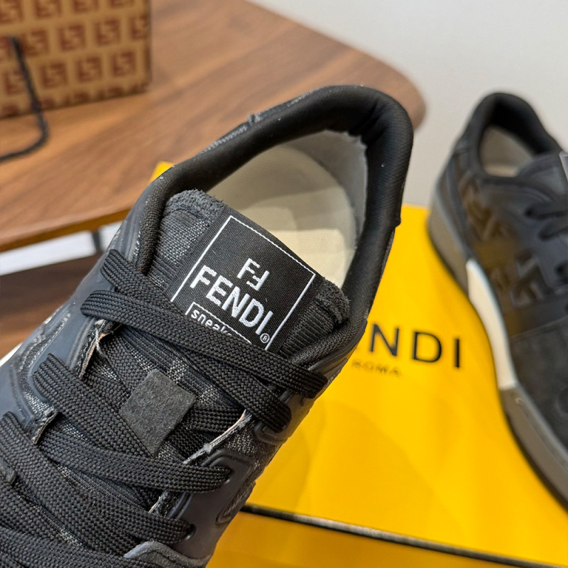 Fendi Men's and Women's Casual Sneakers
