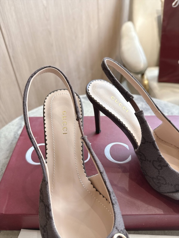 GUCCI Women's Donna slingback pump (8cm)