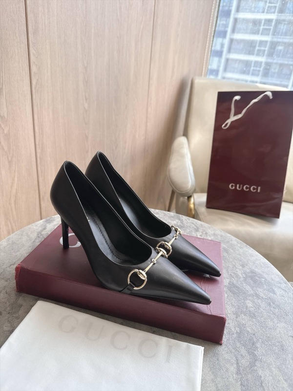 GUCCI Women's Donna pump (8cm)