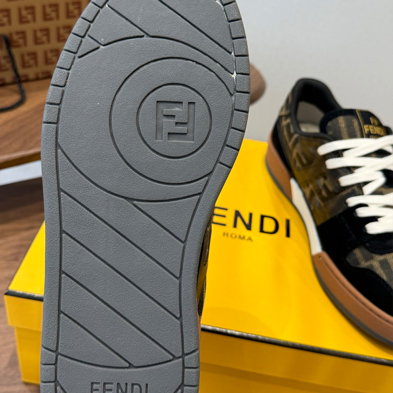 Fendi Men's and Women's Casual Sneakers