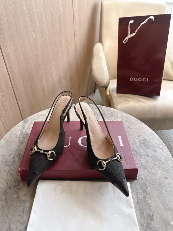 GUCCI Women's Donna slingback pump (8cm)