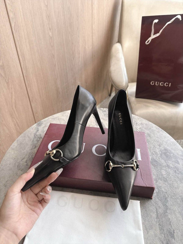 GUCCI Women's Donna pump (8cm)
