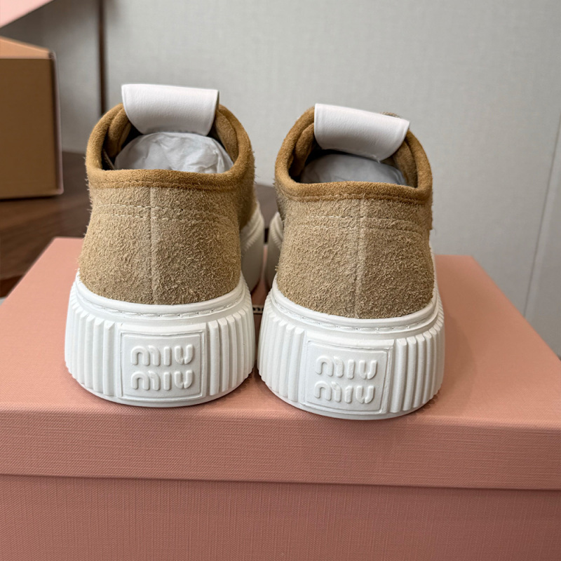 Miu Miu Suede sneakers