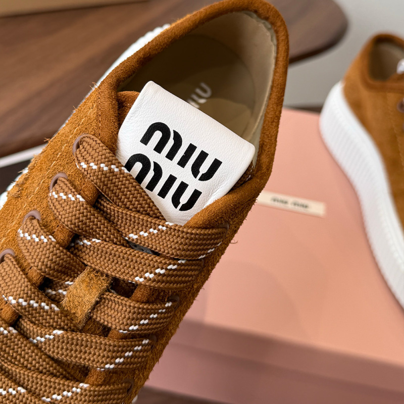 Miu Miu Suede sneakers