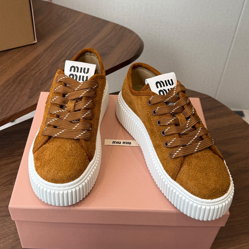 Miu Miu Suede sneakers