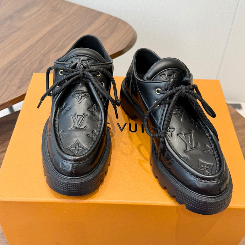 LV District Derby Flat Loafer