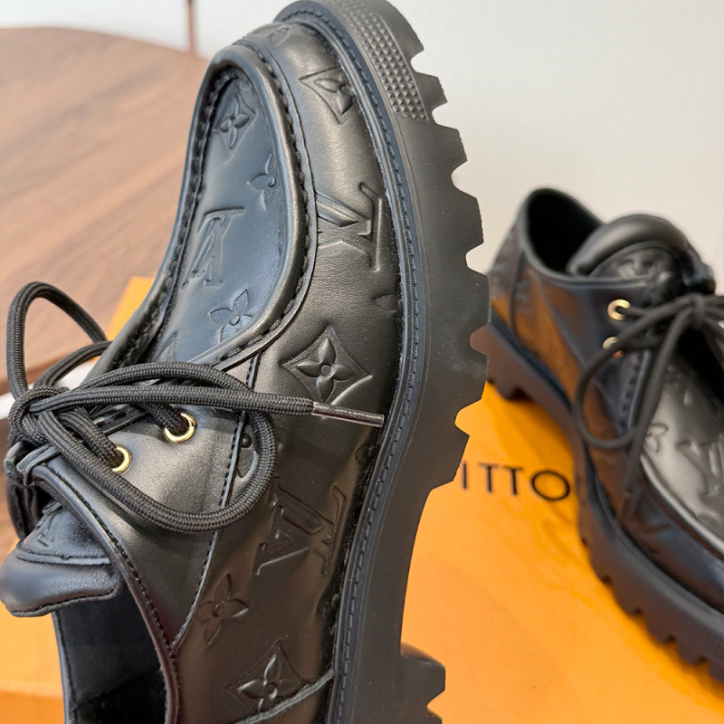 LV District Derby Flat Loafer