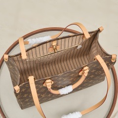 LV OnTheGo Soft PM Handbag