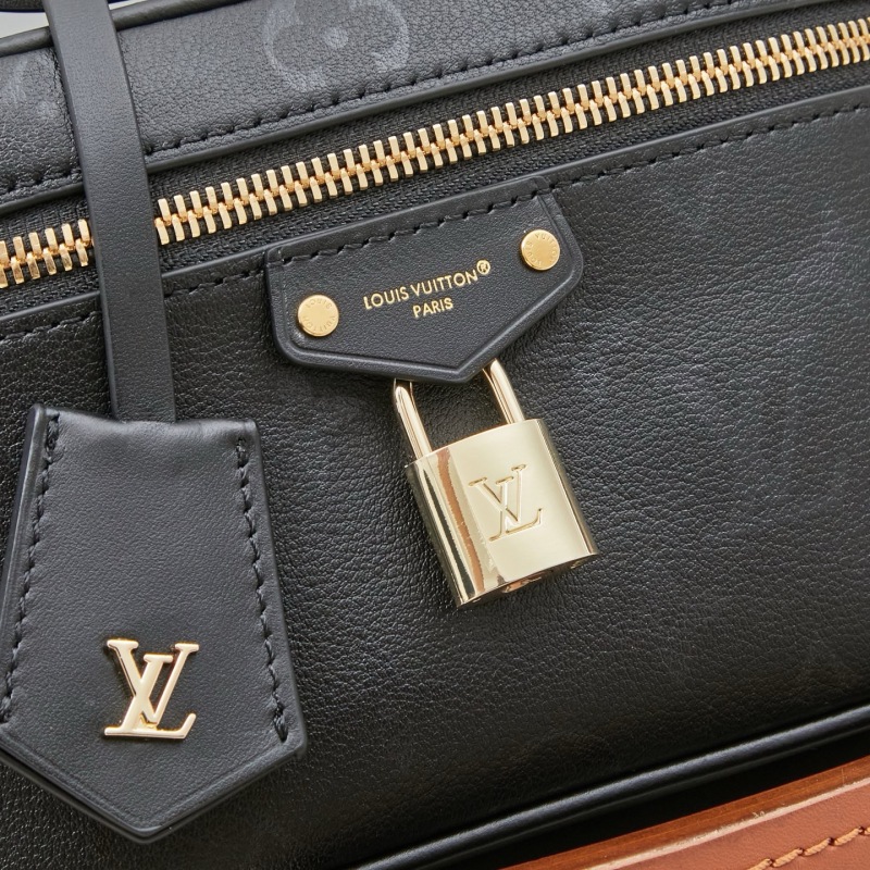 LV Vanity Chain Pouch