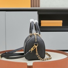 LV Speedy Bandoulière 20 Handbag
