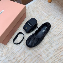 Miu Miu Leather ballerinas