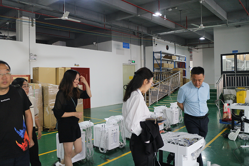 Foshan University Visit Jingle Med