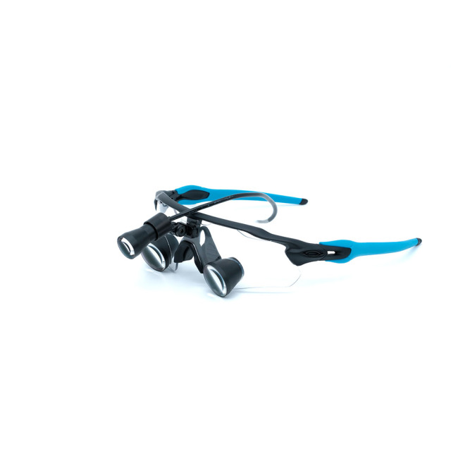 Ultra-Light Dental Surgical LED Headlight – 30,000 Lux Brightness, 6.8g