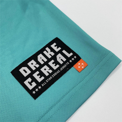 Camiseta de baloncesto de sublimación con diseño vintage para deportes callejeros personalizados