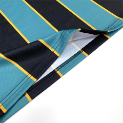 Camiseta de fútbol retro clásica a rayas con bordado