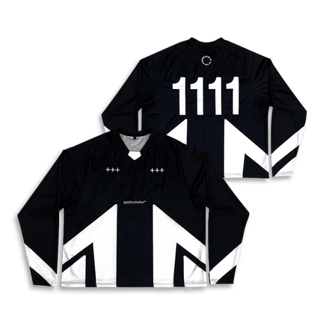 Black Withe Sublimation Embroidery Long Sleeves Football Jersey