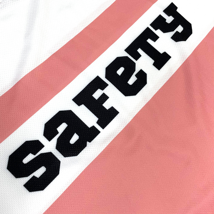 Fashion Streetwear Pink Printing Design Breathable Fabric Football Shirts