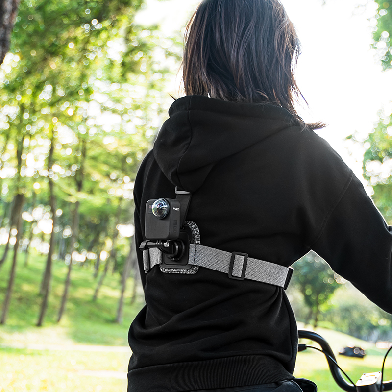 大疆dji action4口袋相机灵眸胸带适配Gopro12胸前手机支架