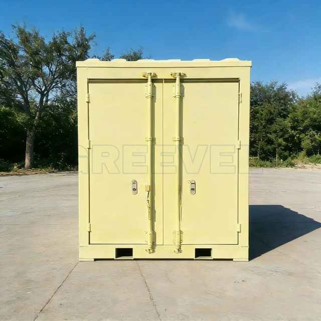 GREEVEL G-box Industrial Stackable Storage Box with Locking Bar