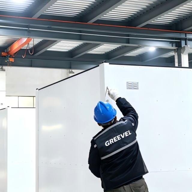 Greevel 8*16F Weatherproof Powder Coated Mobile Storage Container With Windows