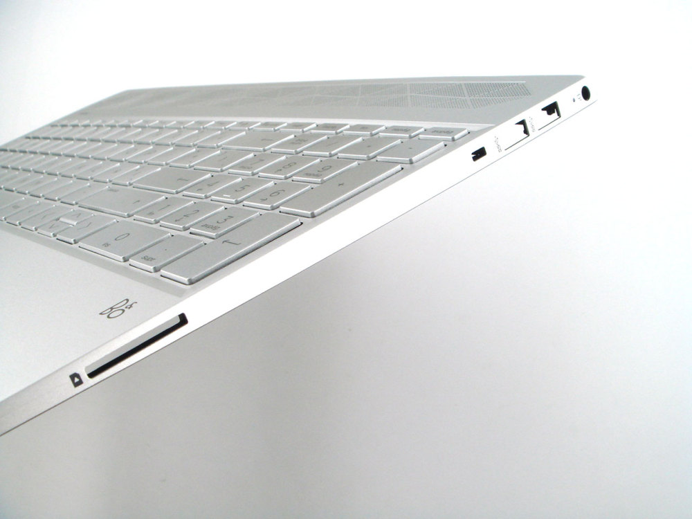 New-Orig HP Pavilion 15-CS 15-CW 15.6" Palmrest Keyboard Bezel Latin-Spanish Backlit Keyboard Silver L24752-161 EBG7B015010