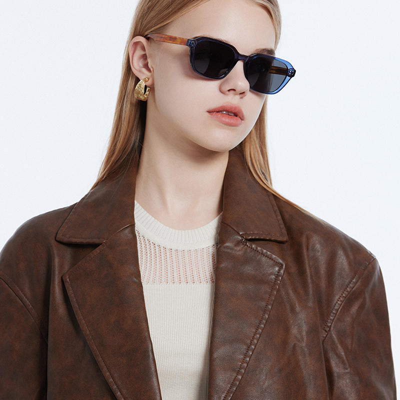 RIANOVA fashion small frame square rivet decoration cp temples polarized sunglasses 8012