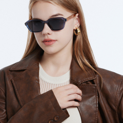 RIANOVA fashion small frame square rivet decoration cp temples polarized sunglasses 8012