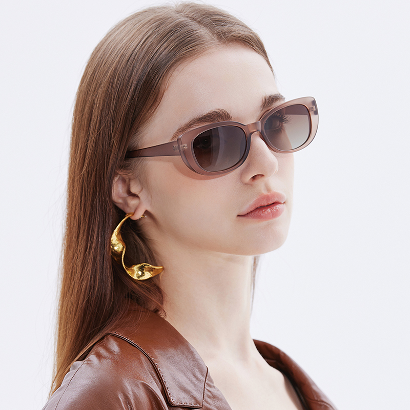 LEKE Polarized Sunglasses Compact solid colored glasses Trendy For Women 16015
