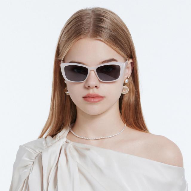 LEKE Polarized Sunglasses Fashionable small rectangle 26012